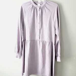 H&M short lavender dress with long sleeve